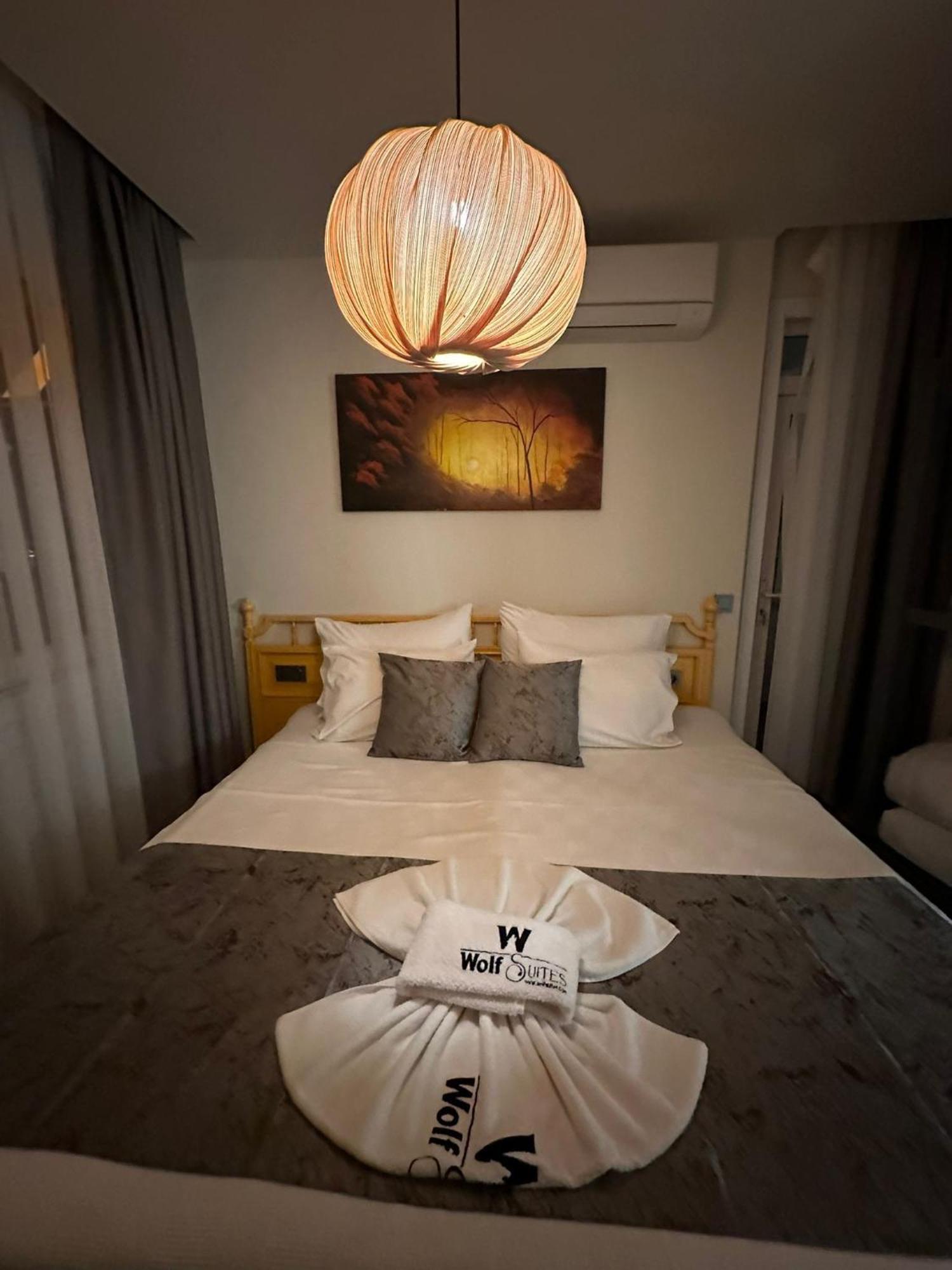 Wolf Suites Анталия Екстериор снимка