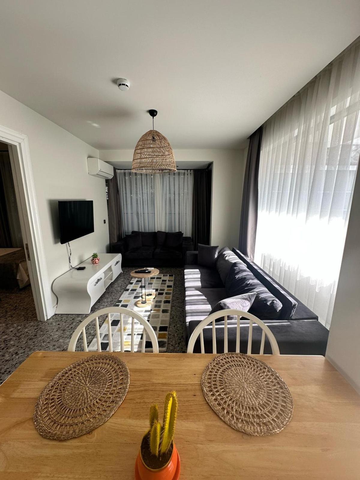 Wolf Suites Анталия Екстериор снимка