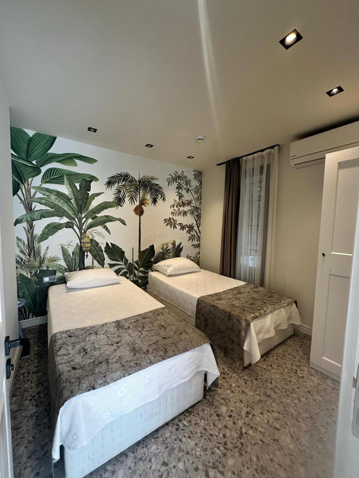 Wolf Suites Анталия Екстериор снимка