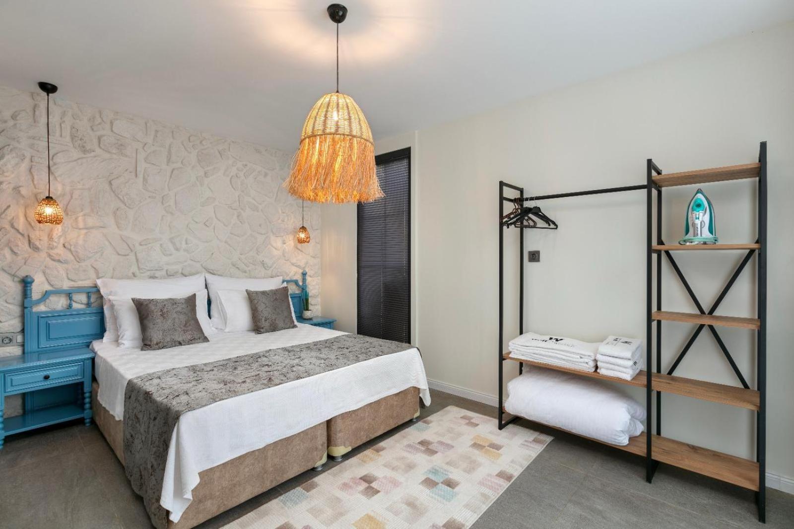Wolf Suites Анталия Екстериор снимка